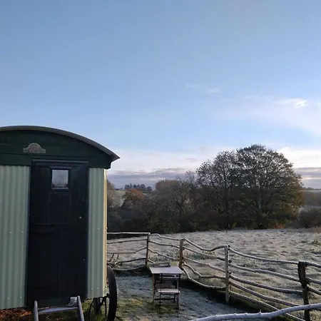 Cefnmachllys Shepherds Huts Brecon Exterior photo